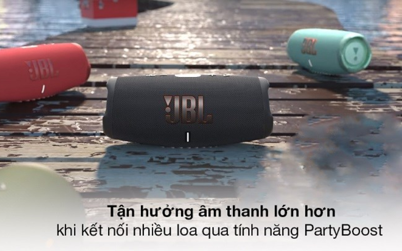  Loa JBL Charge 5 kết nối các thiết bị qua Bluetooth 5.1